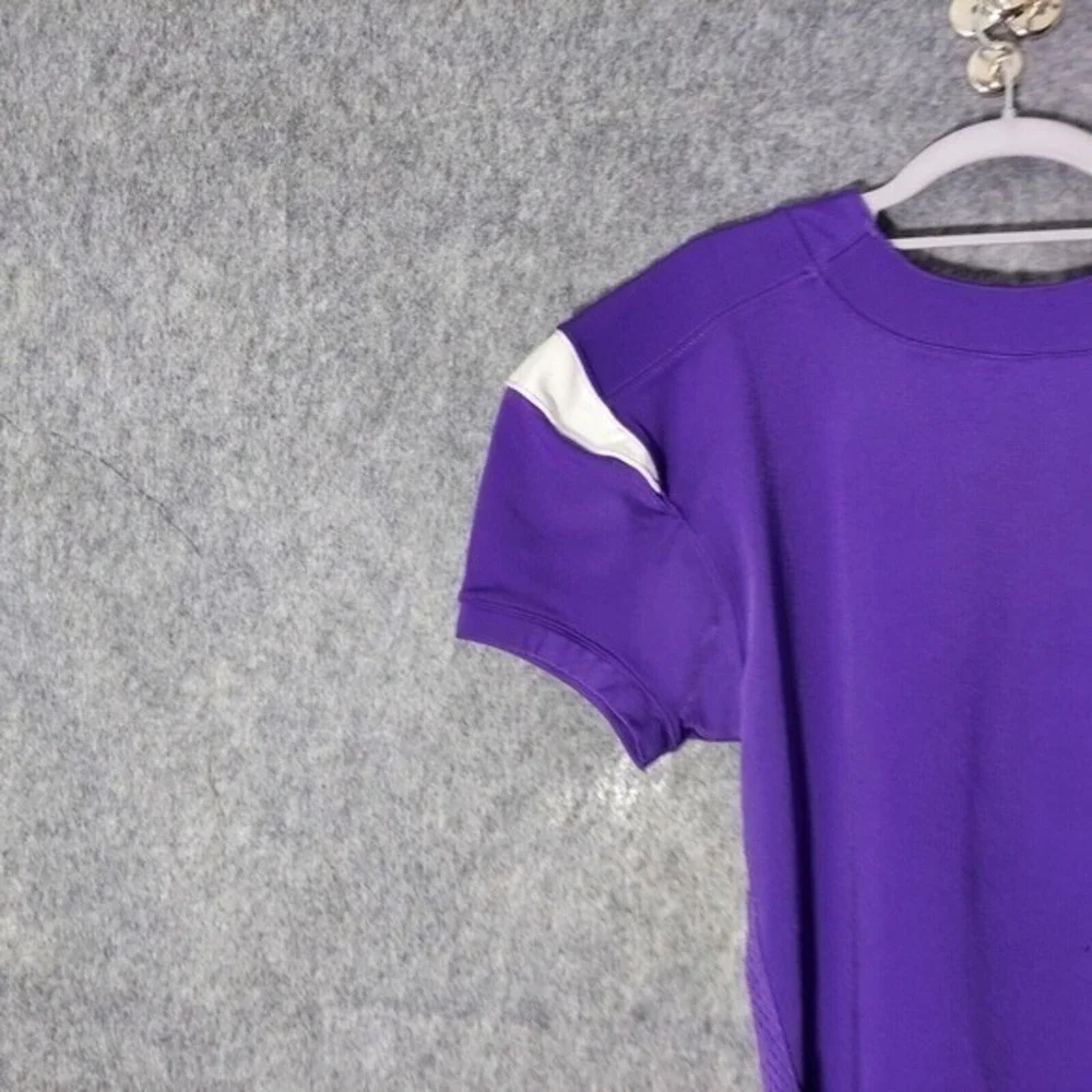 Nike Training‎ Jersey Men Medium Purple Padded Football Short Sleeve Athletic